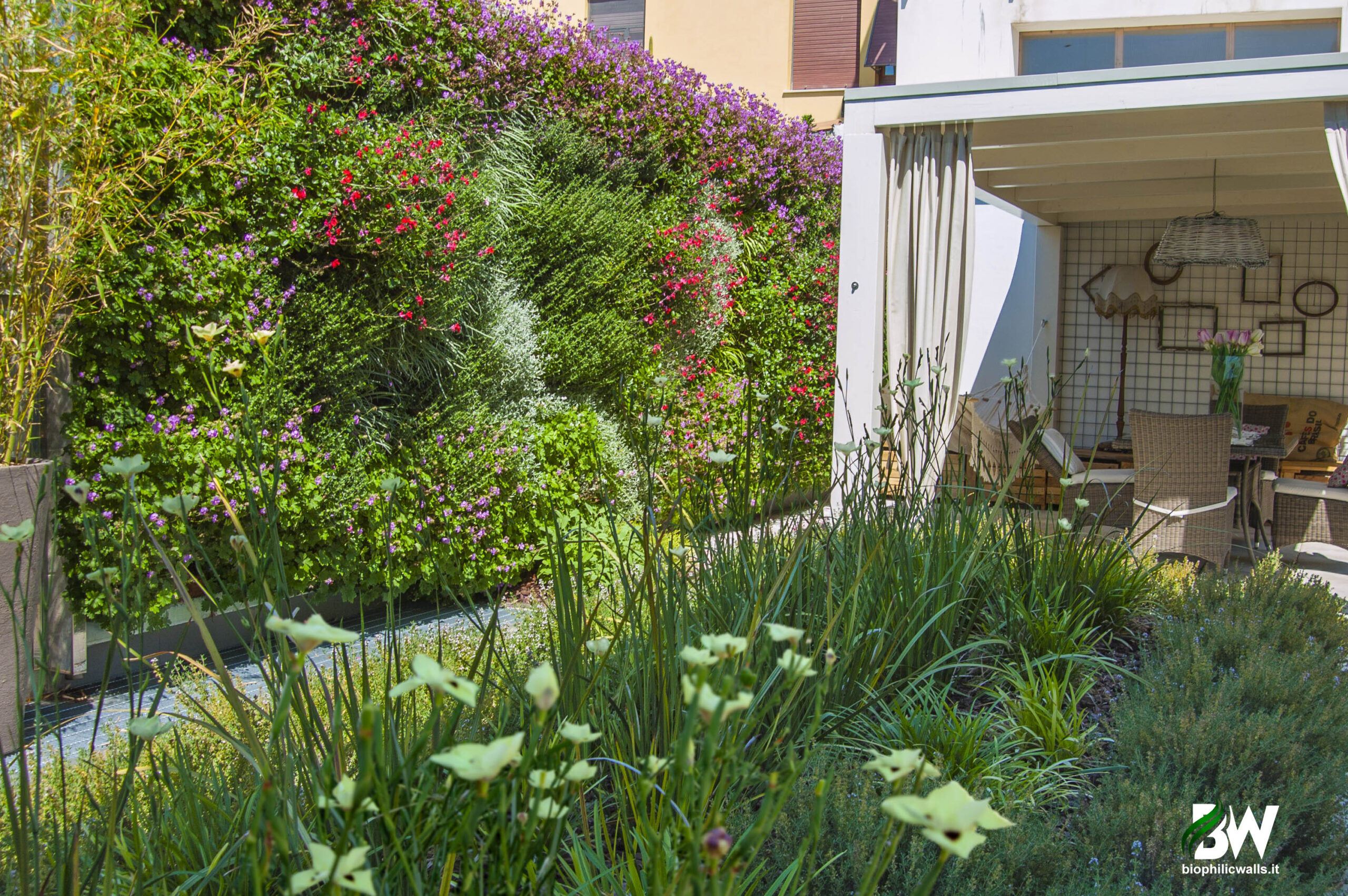 giardino-verticale-gazebo_biophillicwalls